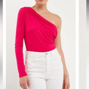 ONE SHOULDER PINK BODYSUIT